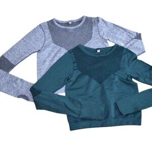 Set of 2  Long Sleeve Workout Tops Rash Guard Size Extra Small and Small